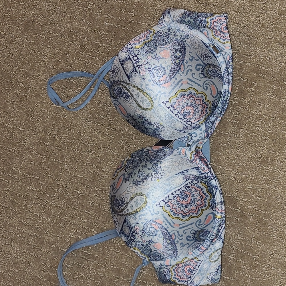 Very Sexy 36D multi-way bra
